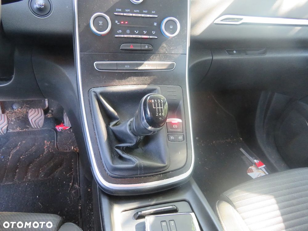 Renault Grand Scenic ENERGY TCe 130 S&S LIMITED - 15