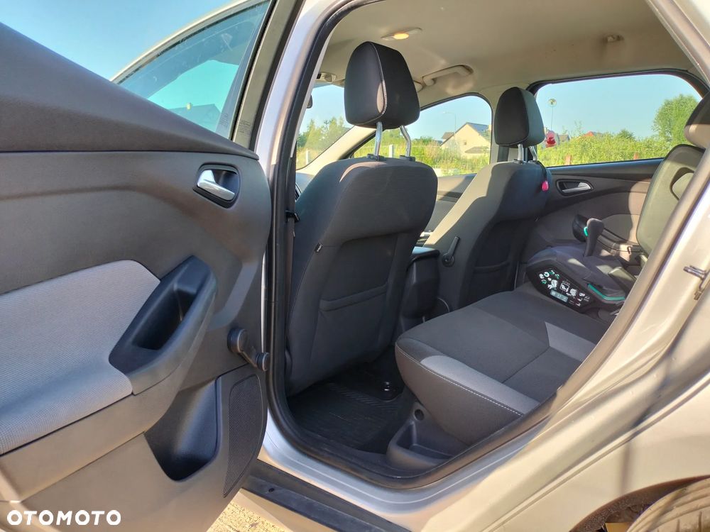 Ford Focus 1.6 TDCi Ambiente - 16