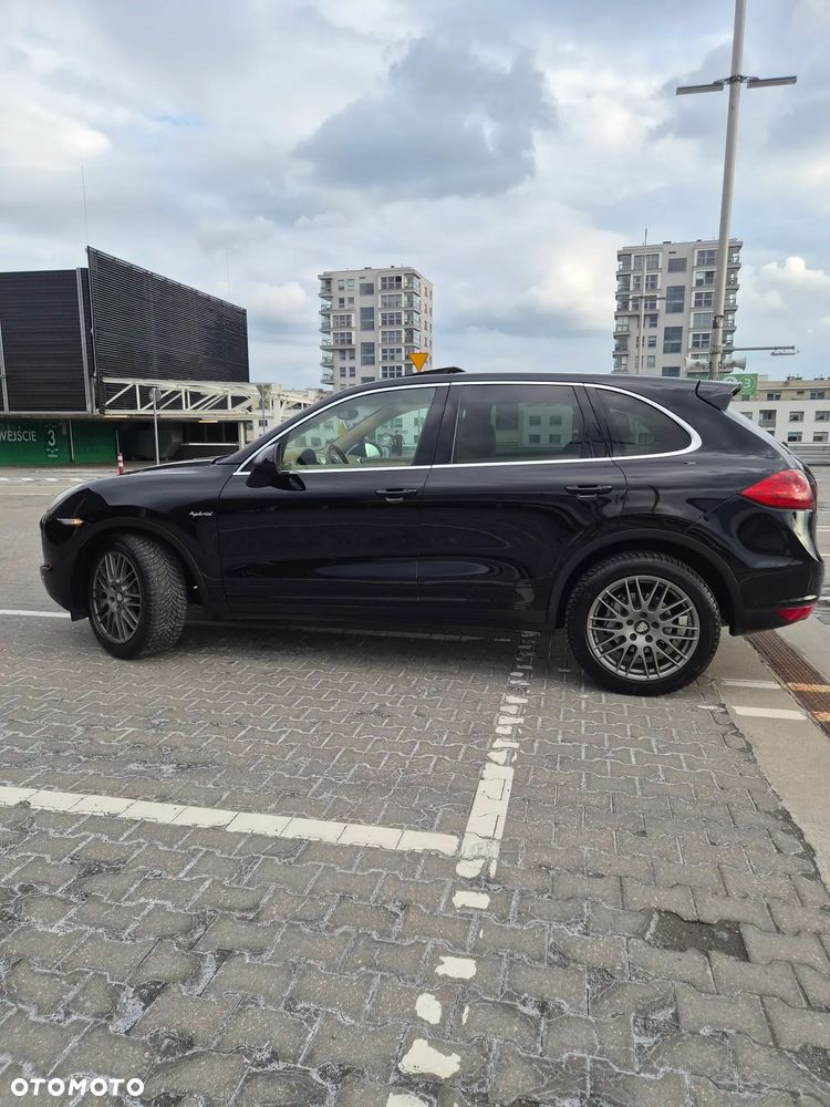 Porsche Cayenne - 7