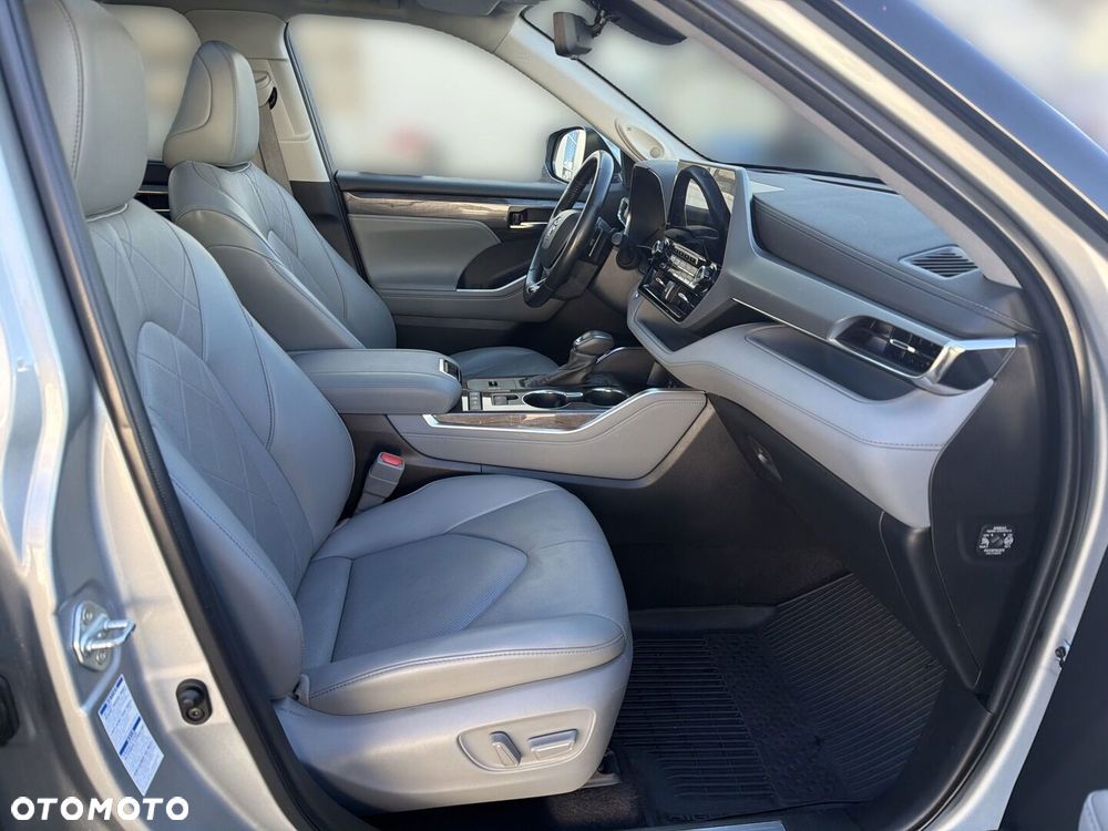 Toyota Highlander 2022