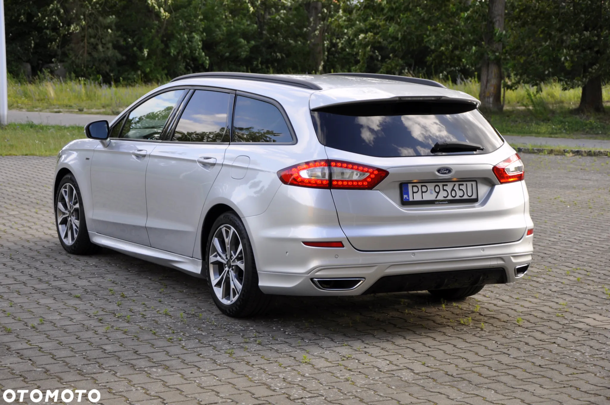 Ford Mondeo 2.0 TDCi Titanium PowerShift - 14