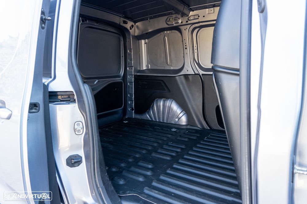 Toyota ProAce City 1.5 D-4D L1 - 27