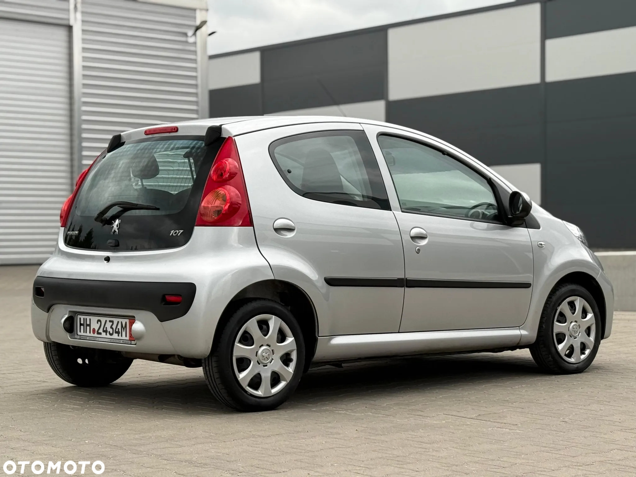 Peugeot 107 1.0 Happy Euro5 - 4