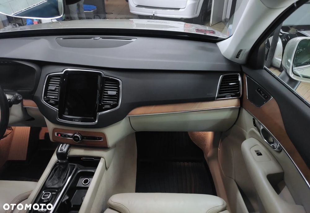 Volvo XC 90 D5 AWD Inscription 7os - 5