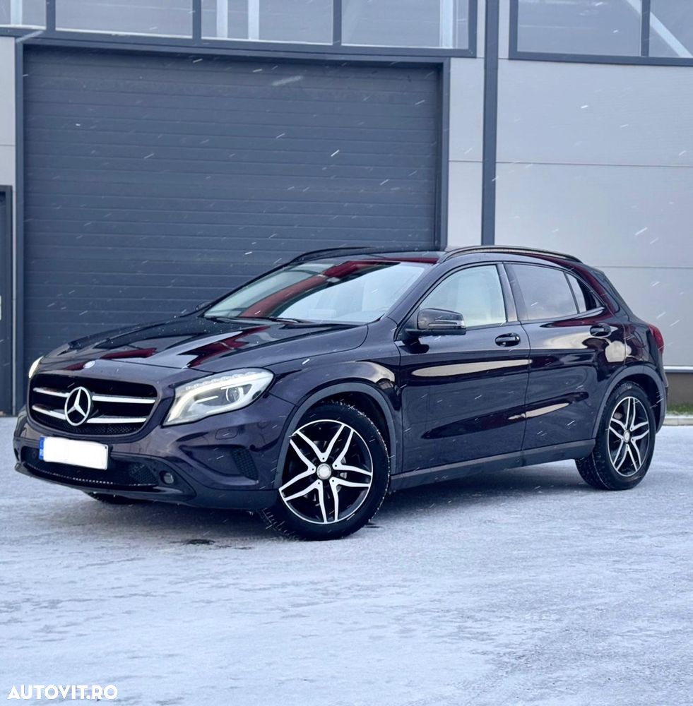 Mercedes-Benz GLA 200 d 4MATIC Aut. - 1