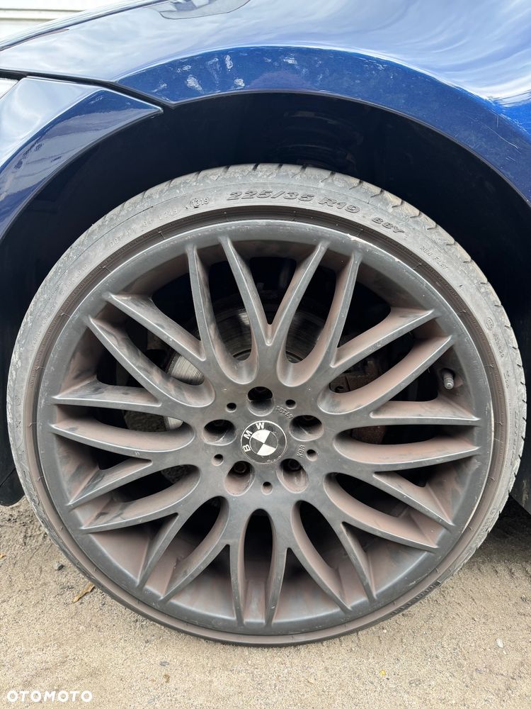 BMW Seria 3 318d - 13