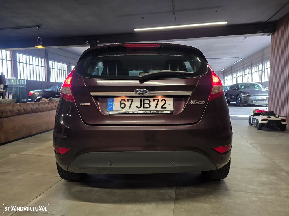 Ford Fiesta 1.6 TDCI Titanium - 46