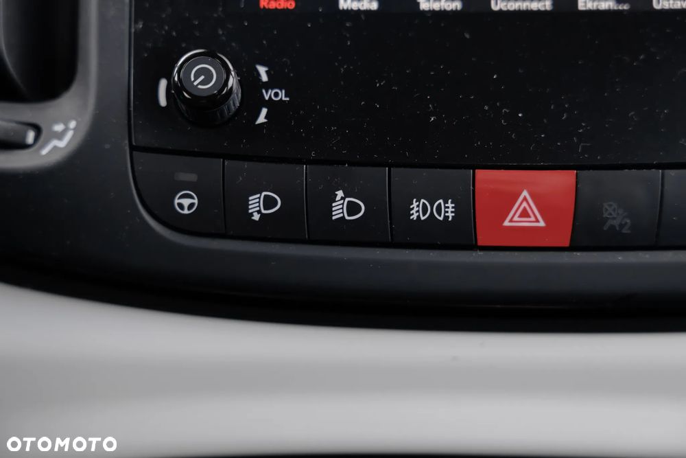 Fiat 500L 1.4 16V 120th - 27