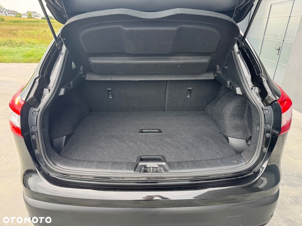 Nissan Qashqai 1.6 DCi 4x4 Black Edition EU6 - 21