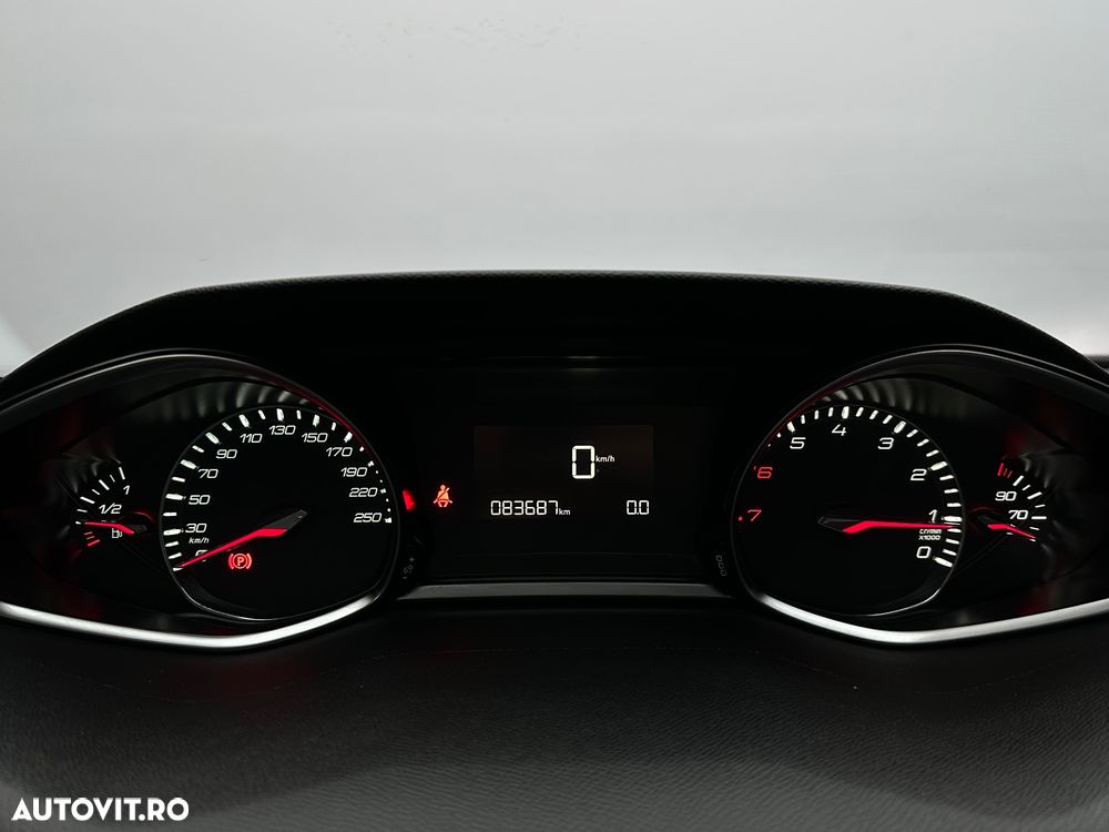 Peugeot 308 PureTech 110 Stop & Start Allure - 9