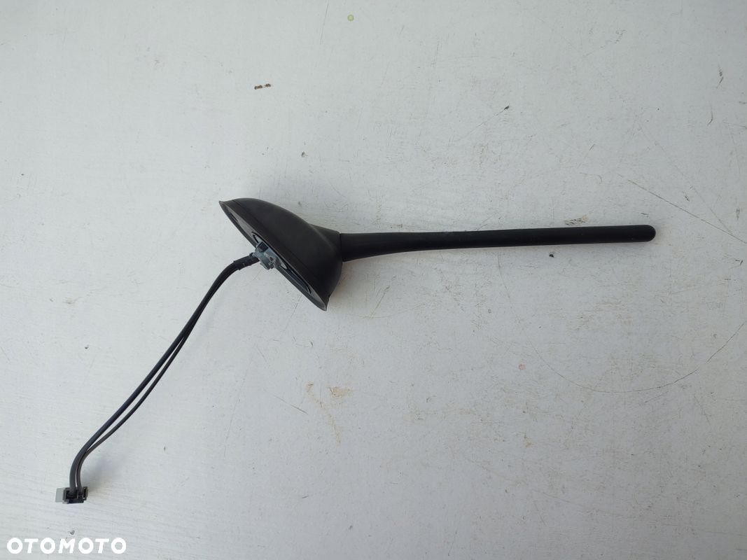 Antena dachowa SUZUKI SWIFT IV MK6 04-10 - 1