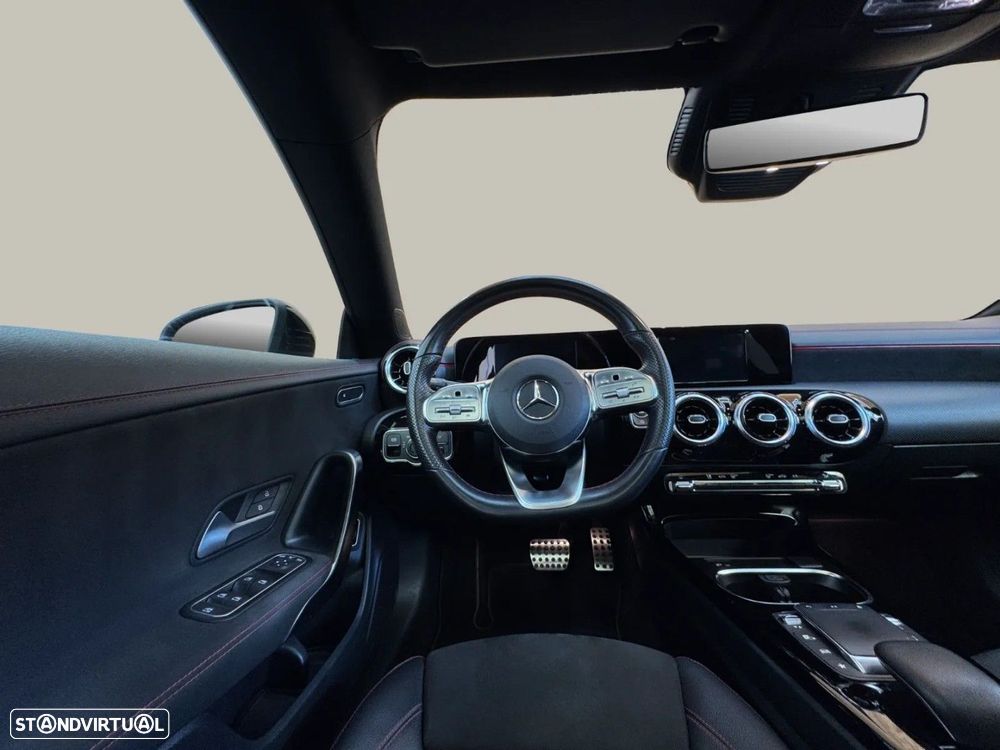 Mercedes-Benz CLA 200 d - 18
