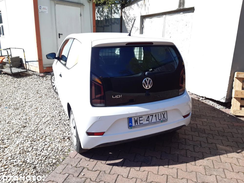 Volkswagen up! 1.0 move - 14