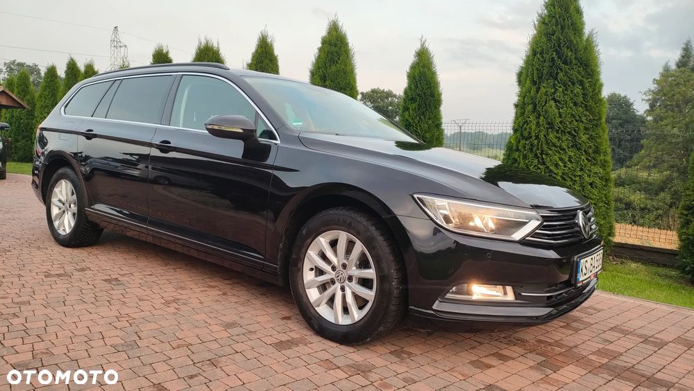 Volkswagen Passat 2.0 TDI SCR Elegance - 8