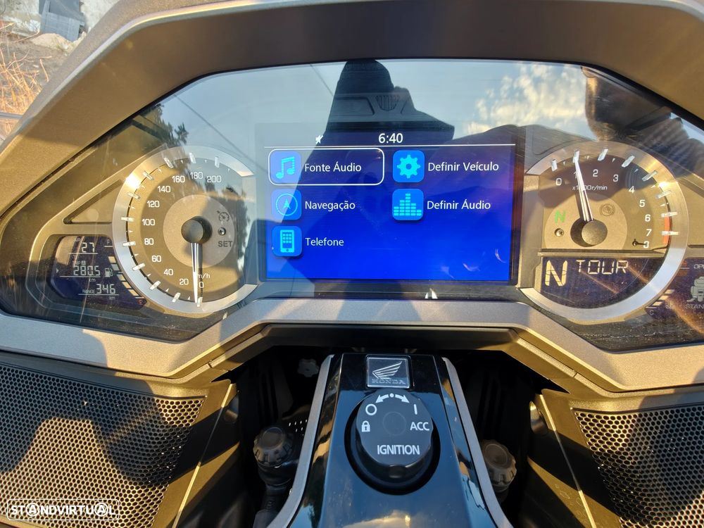 Honda Goldwing Bagger - 8
