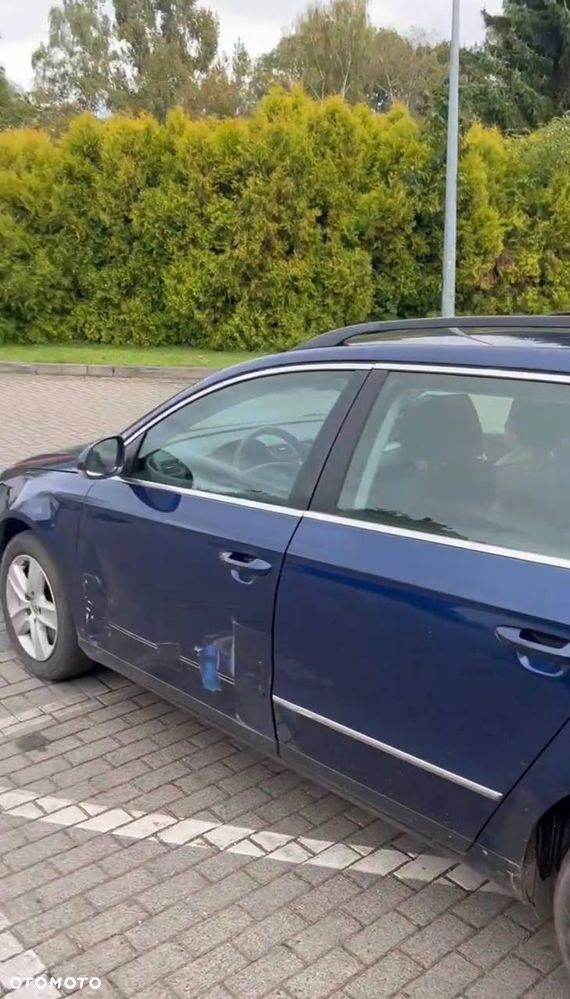 Volkswagen Passat 2.0 TDI Comfortline - 9