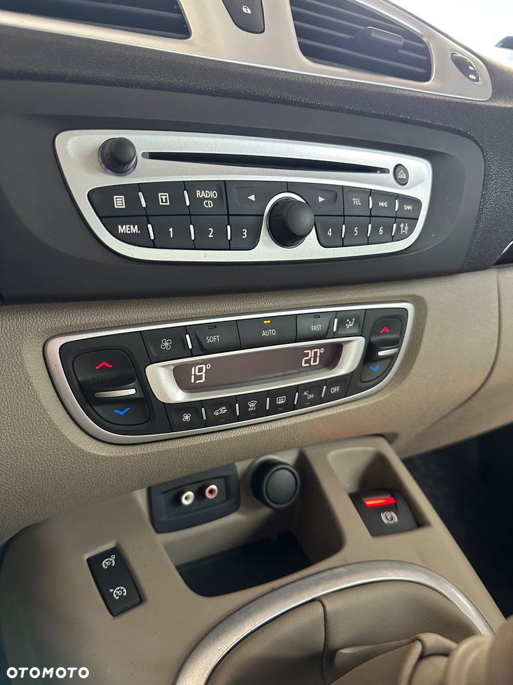 Renault Scenic - 20