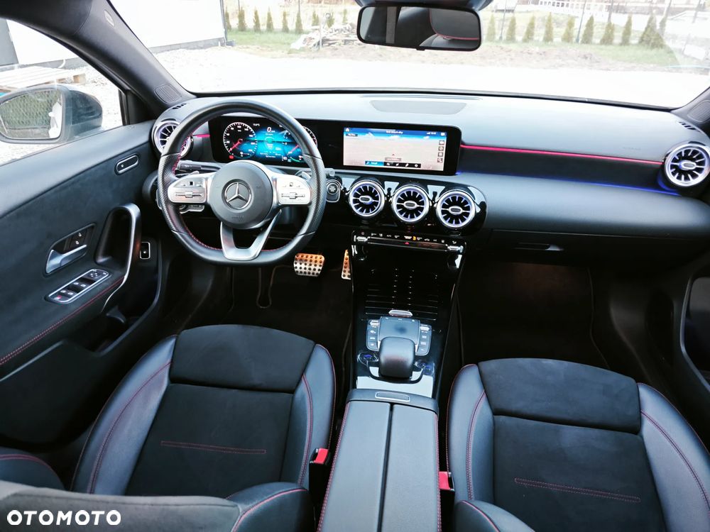 Mercedes-Benz Klasa A 250 E AMG Line 8G-DCT - 15