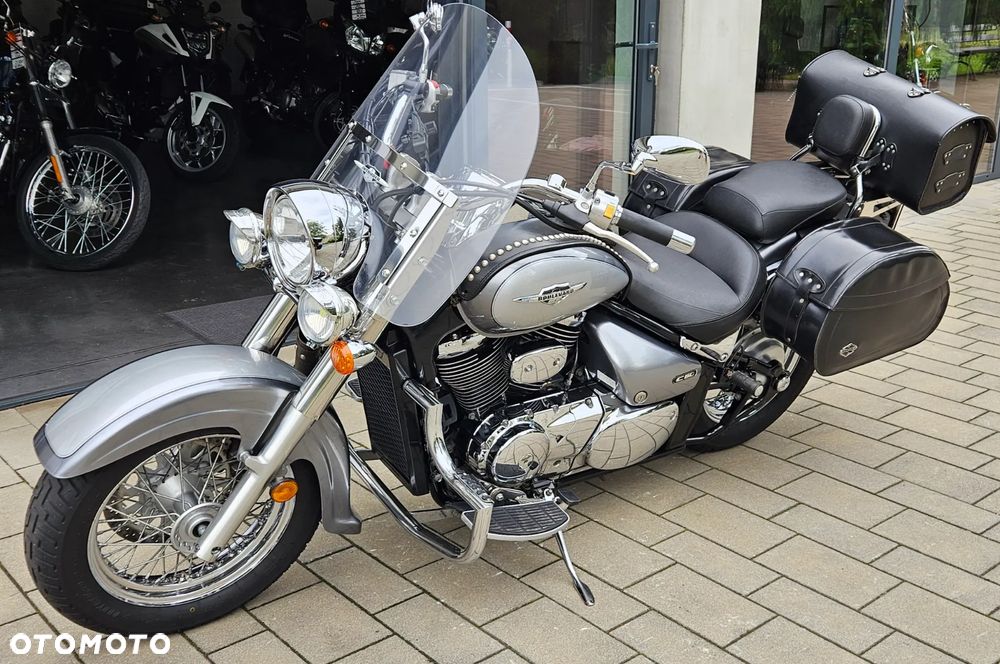 Suzuki VL 800 Volusia - Boulevard C50 - 15