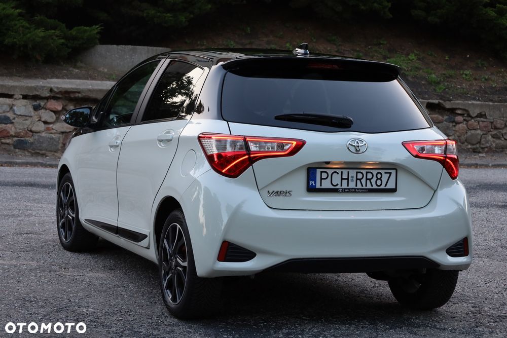 Toyota Yaris 1.5 Selection - 4