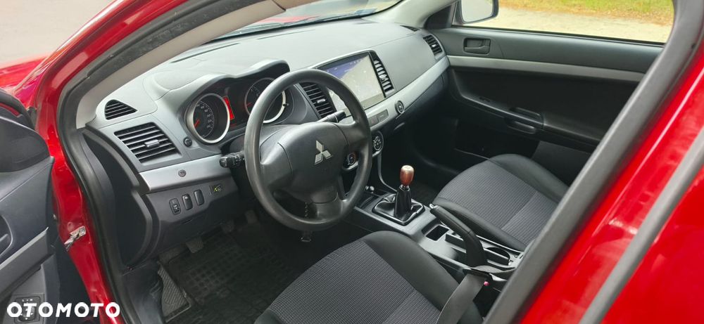 Mitsubishi Lancer 1.5 Invite - 14