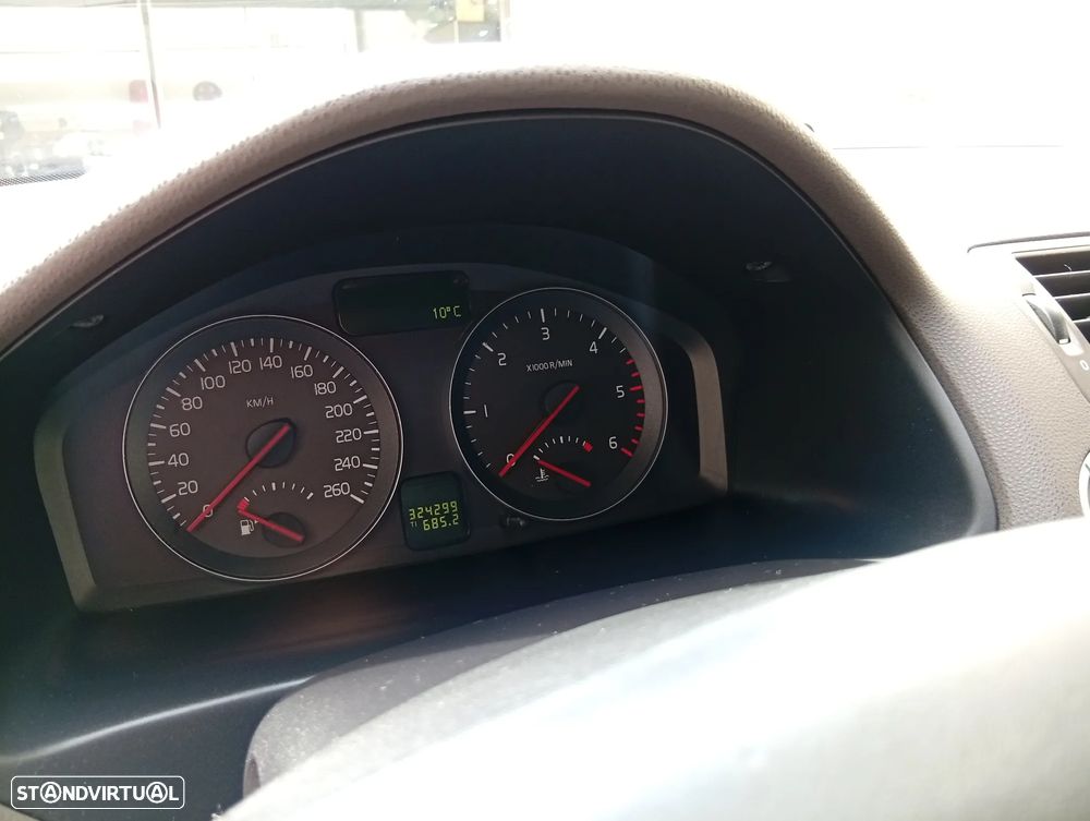 Volvo V50 2.0 D Nível 2 - 15