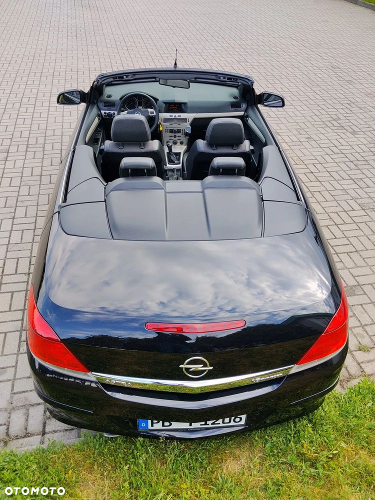 Opel Astra 1.6 Endless Summer - 23