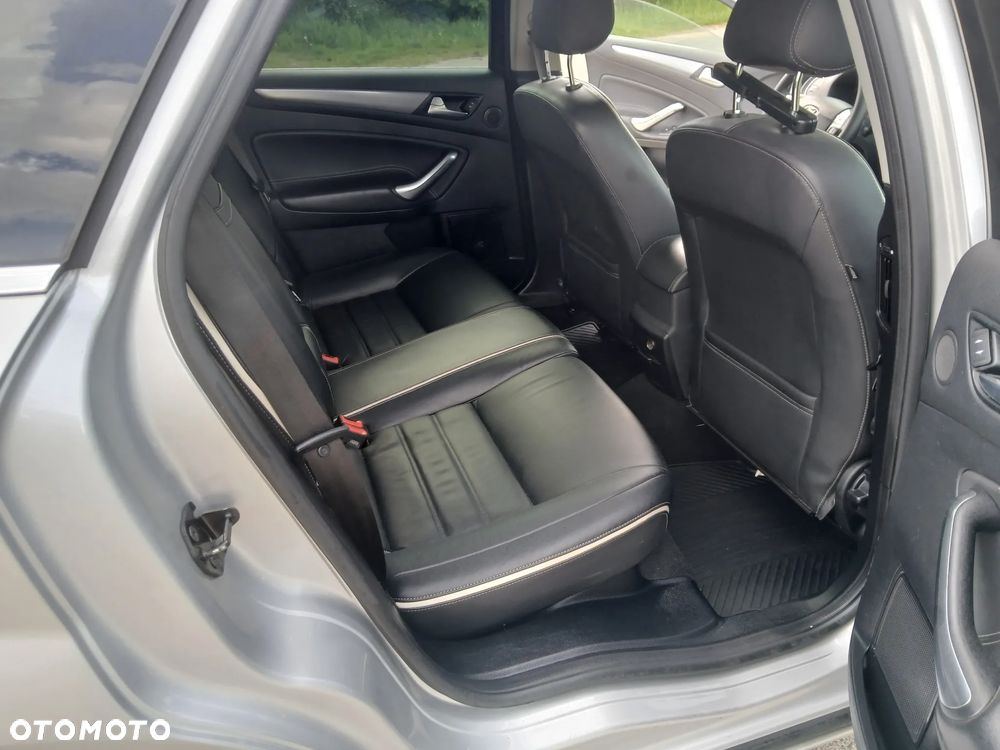 Ford Mondeo 2.0 TDCi Titanium X - 17