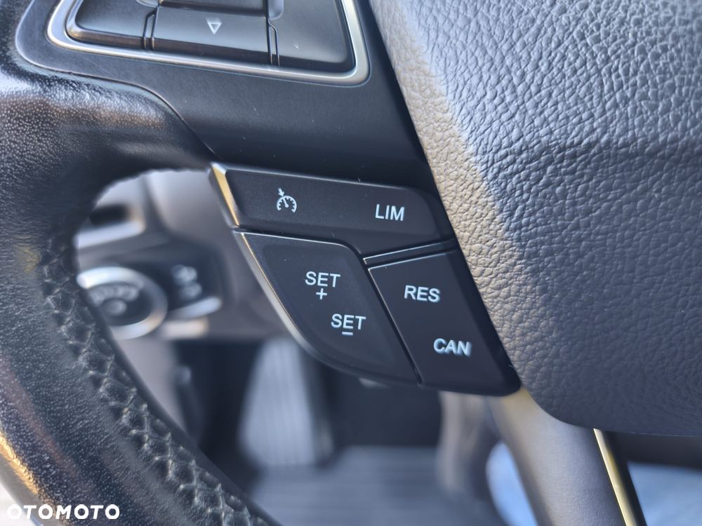 Ford Focus 1.5 EcoBoost Titanium ASS - 18