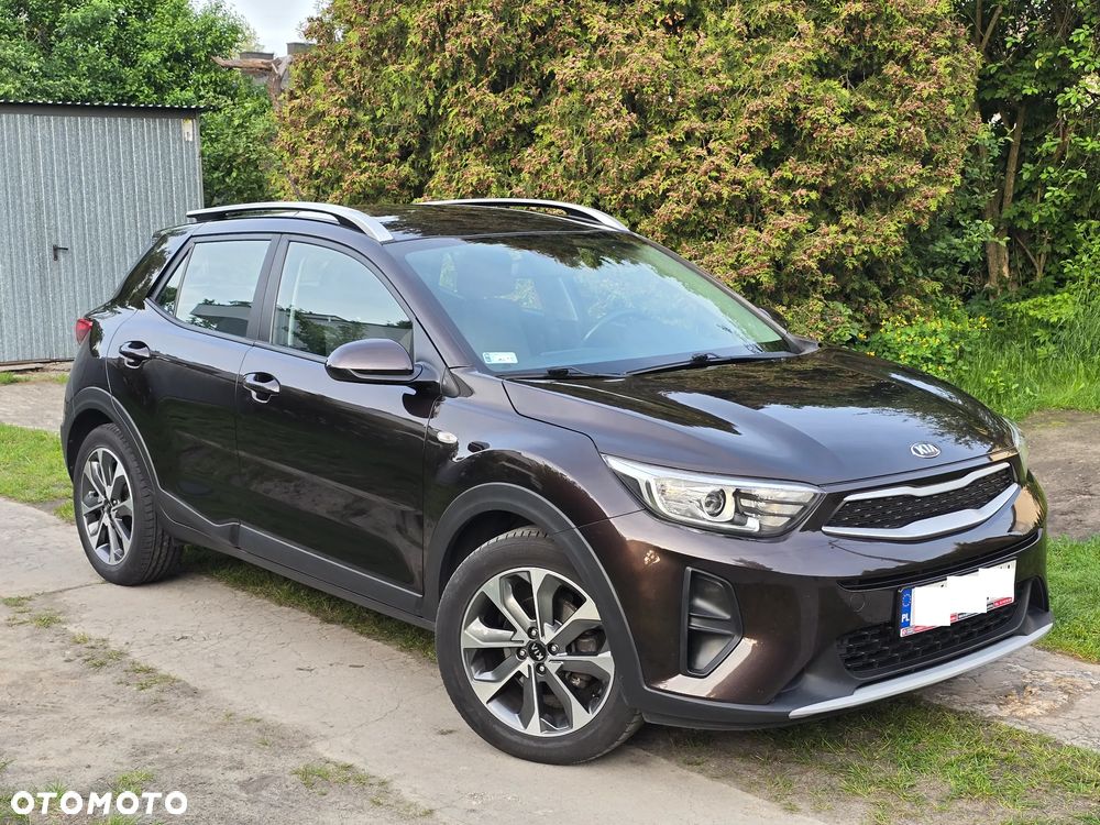 Kia Stonic 1.4 L - 6