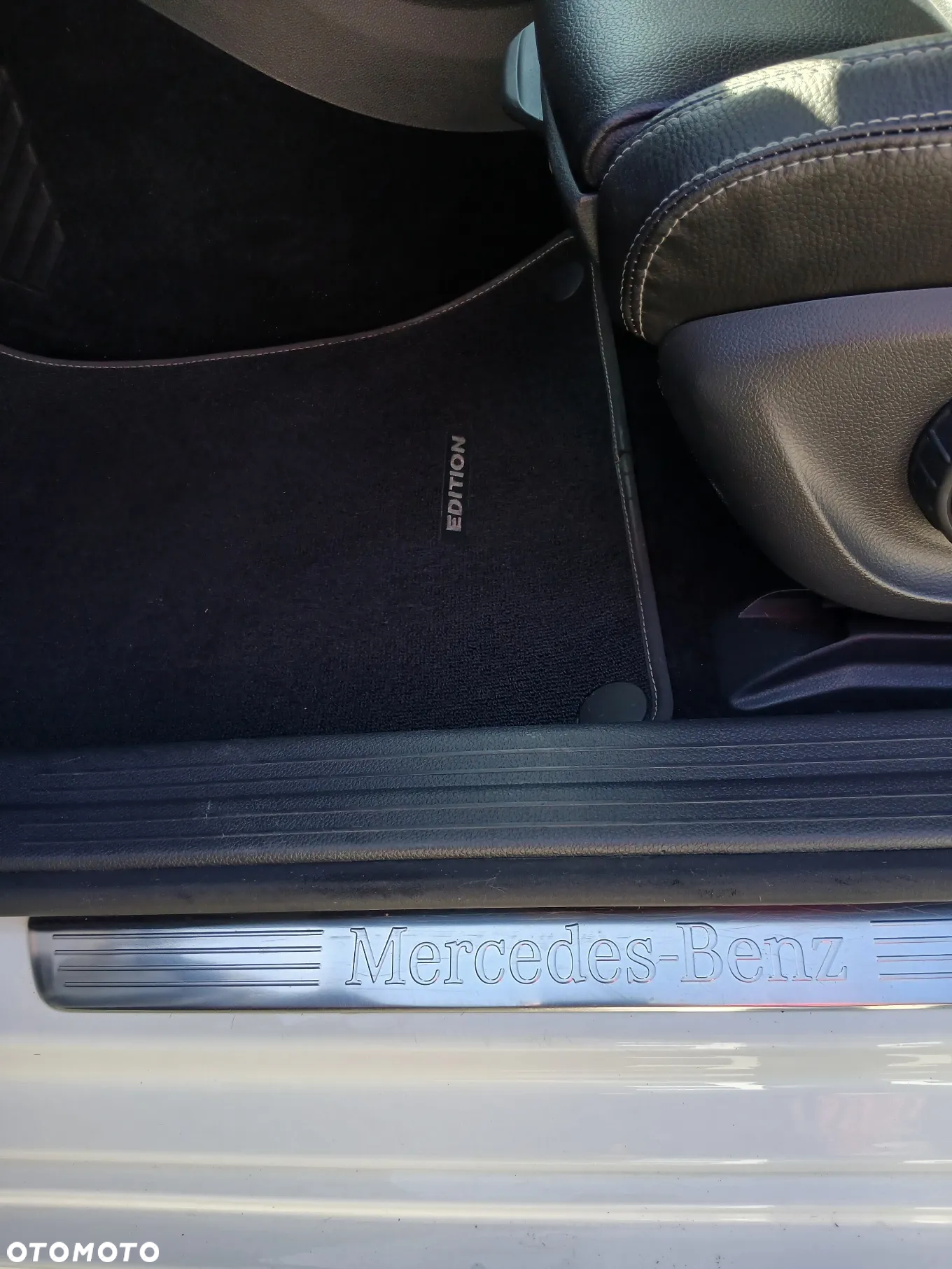Mercedes-Benz CLA 200 7G-DCT AMG Line - 22