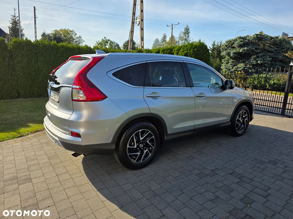 Honda CR-V 2.0 Elegance Plus (Honda Connect+) / (2WD) - 18