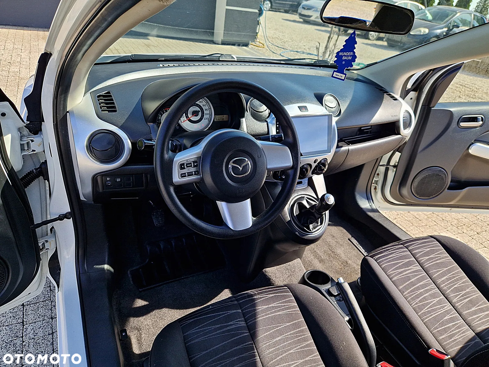 Mazda 2 1.3 Comfort - 4