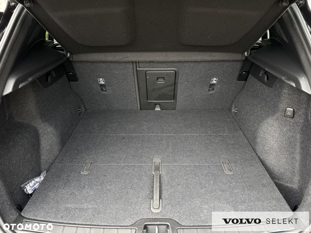 Volvo XC 40 - 29