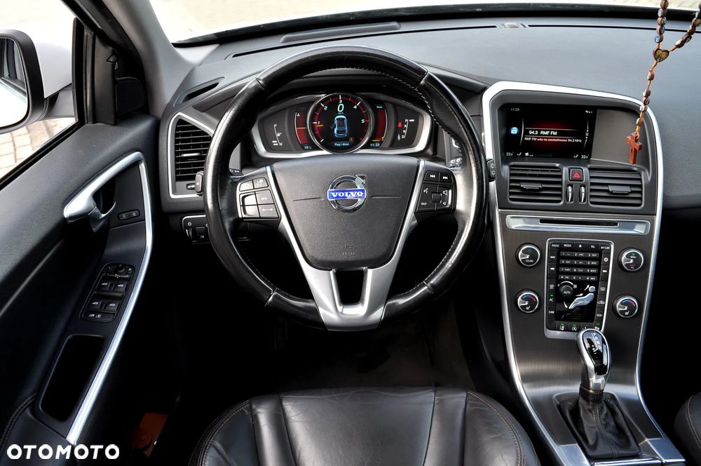 Volvo XC 60 D4 Geartronic Summum - 20