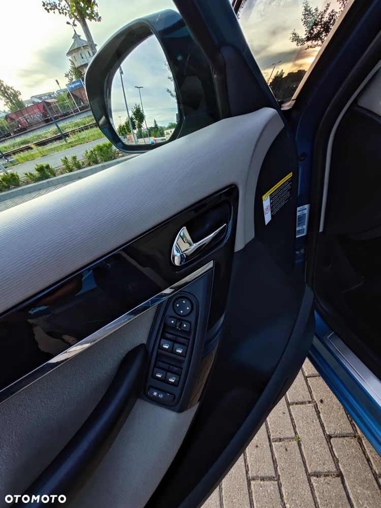 Citroën C4 2.0 HDi Exclusive MCP - 8