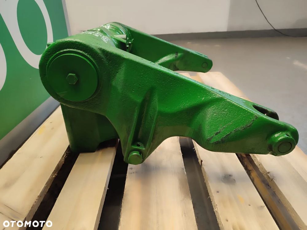 Podnośnik tylny L208173A JOHN DEERE 6140 R - 7