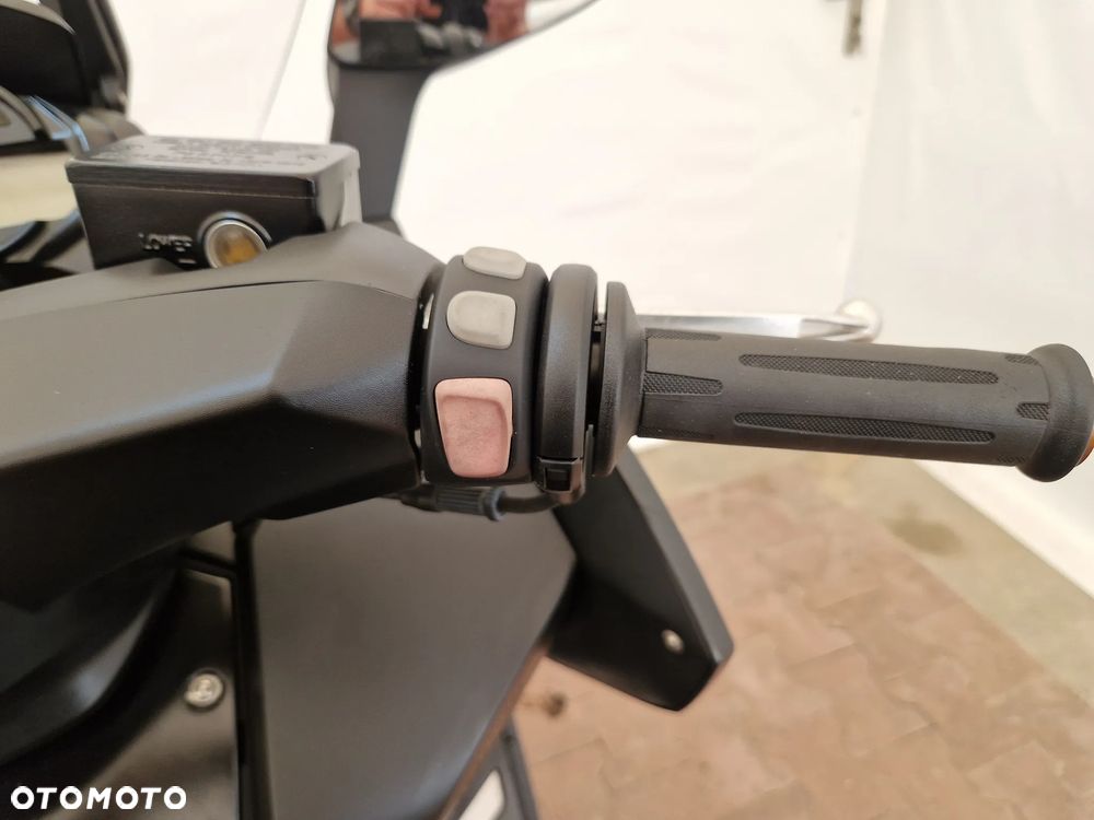 BMW C650 GT - 36