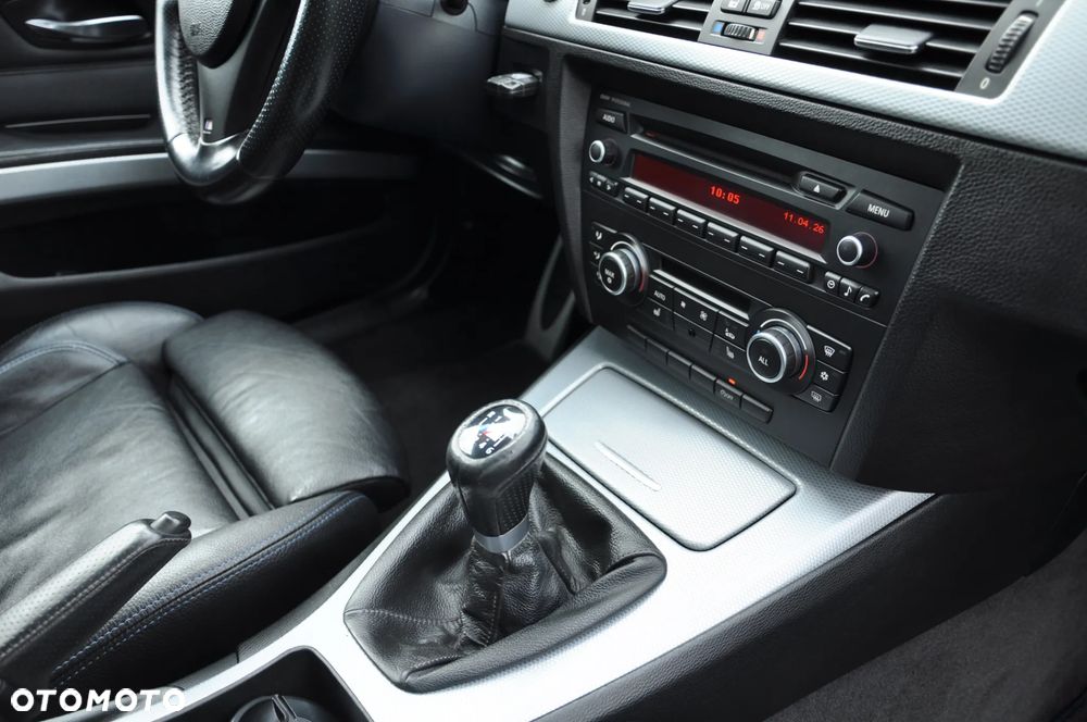 BMW Seria 3 320d - 25