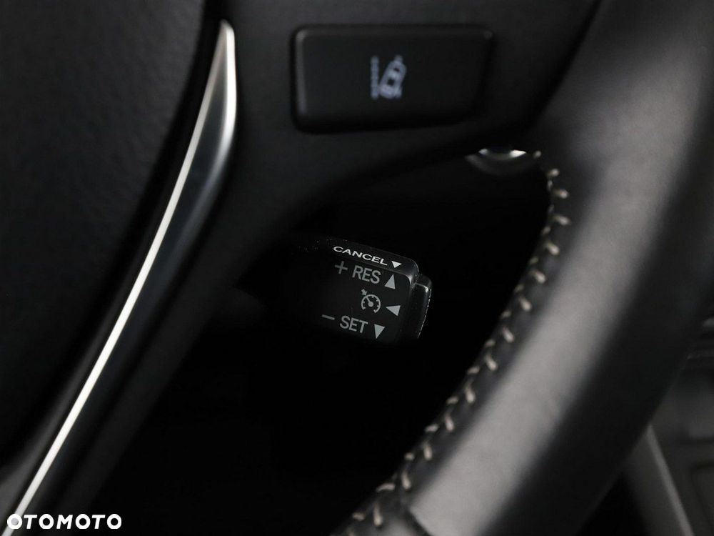 Toyota Auris Hybrid 135 Comfort - 30