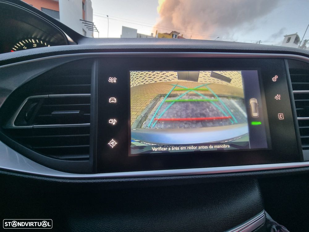 Peugeot 308 1.6 BlueHDi Allure J17 - 13