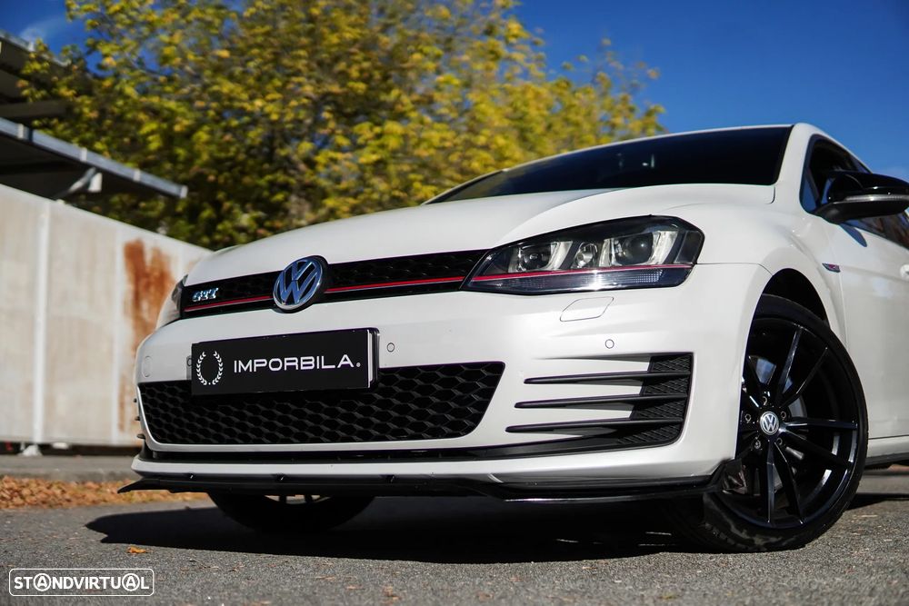 VW Golf GTI Performance BlueMotion - 9