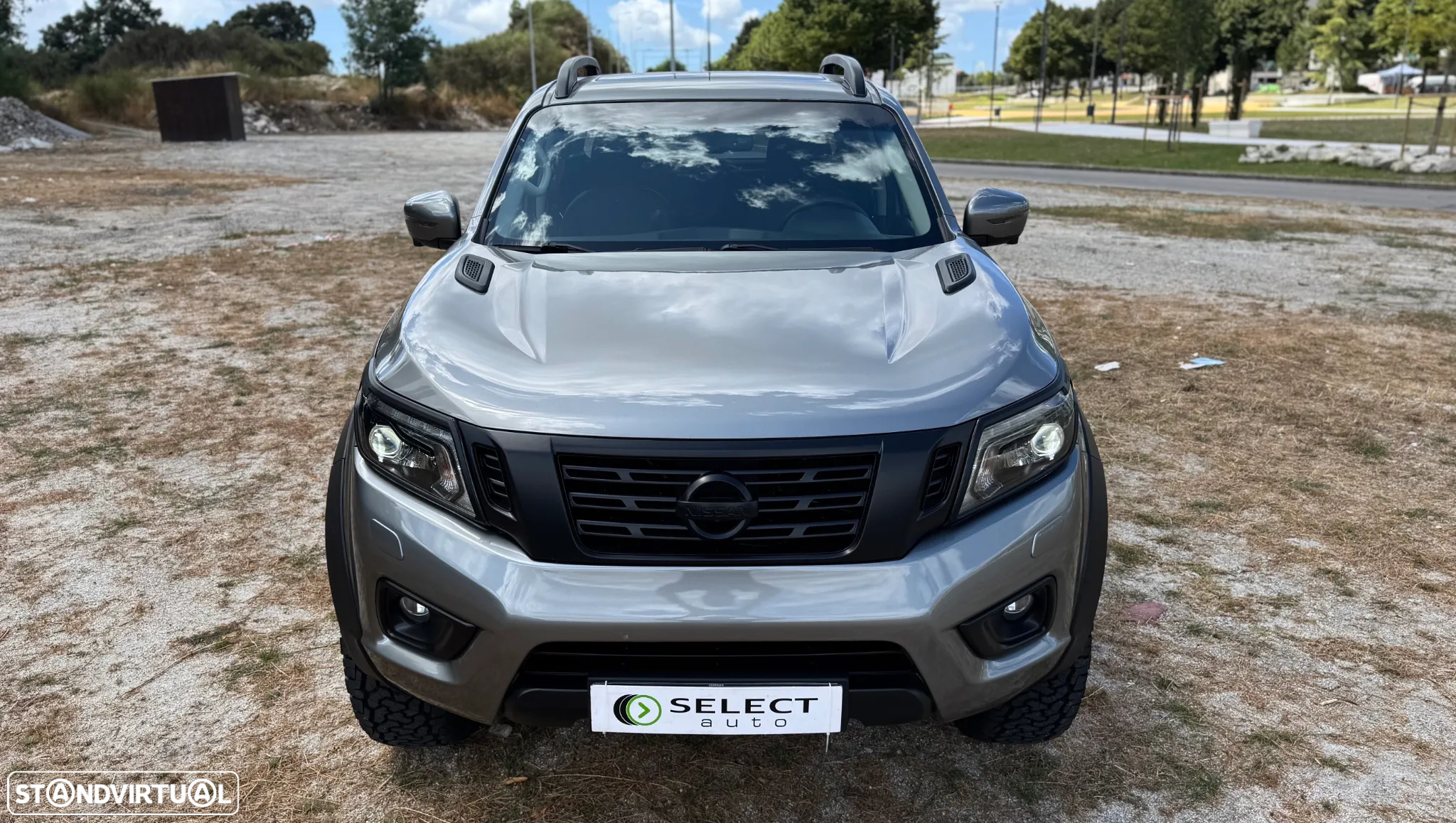 Nissan Navara 2.3 dCi CD 4WD Tekna Auto - 22