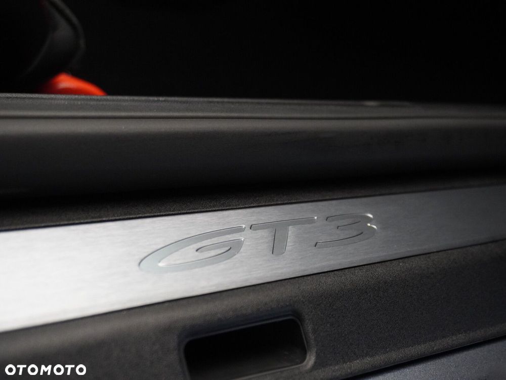 Porsche 911 GT3 PDK - 35