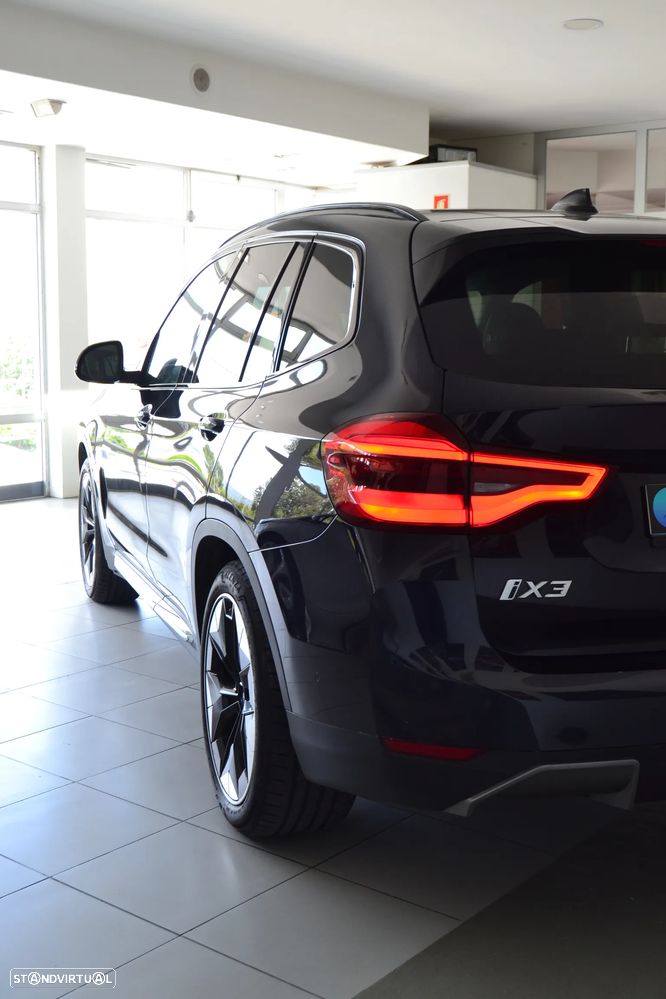 BMW iX3 Impressive - 3