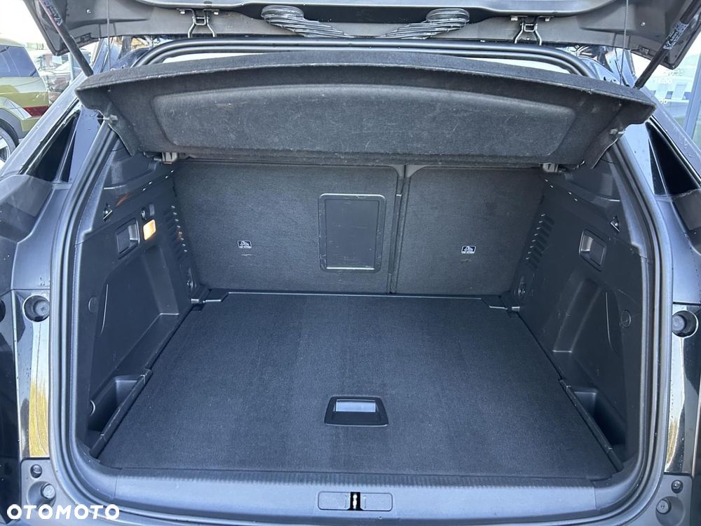 Peugeot 3008 1.5 BlueHDi Allure Pack S&S EAT8 - 20