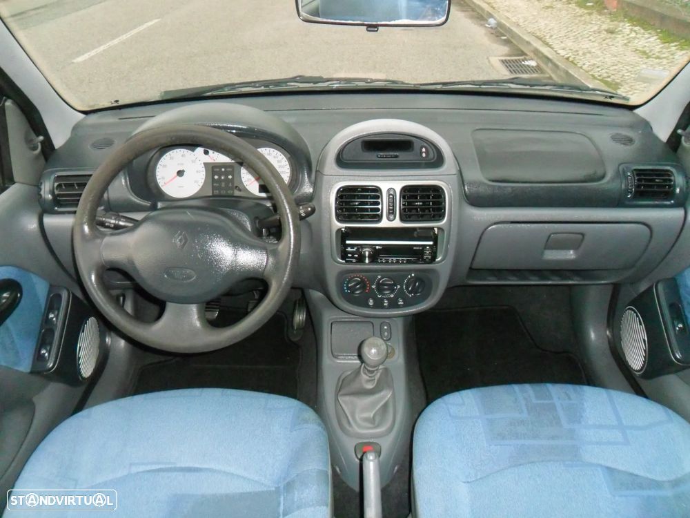 Renault Clio 1.2 MTV - 4