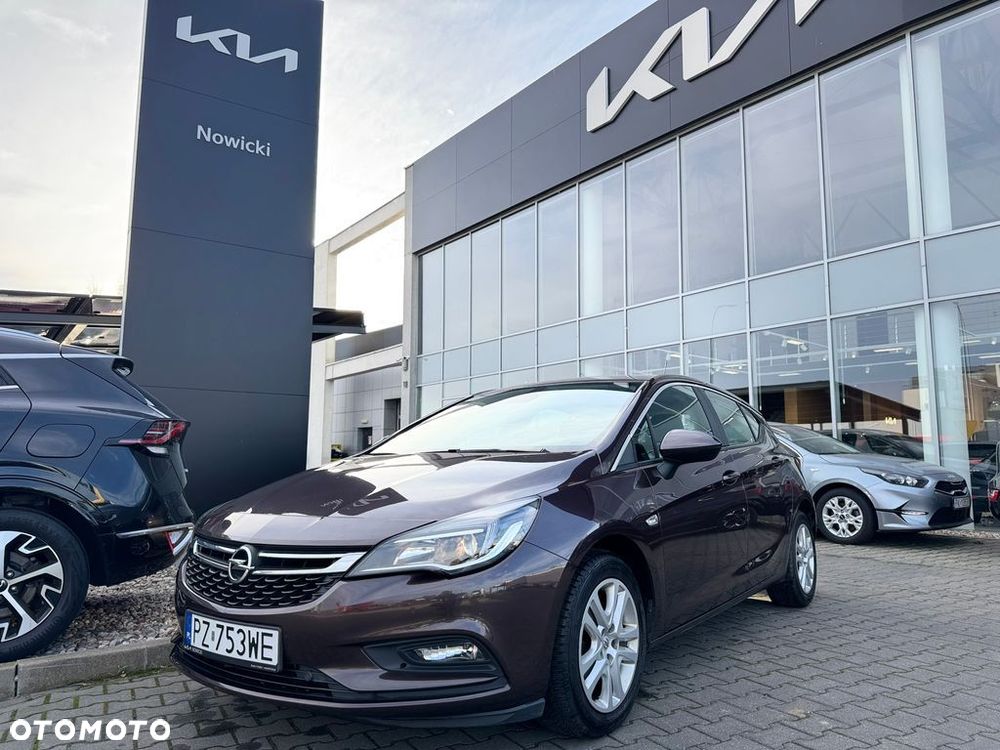Opel Astra 1.4 T Enjoy - 1