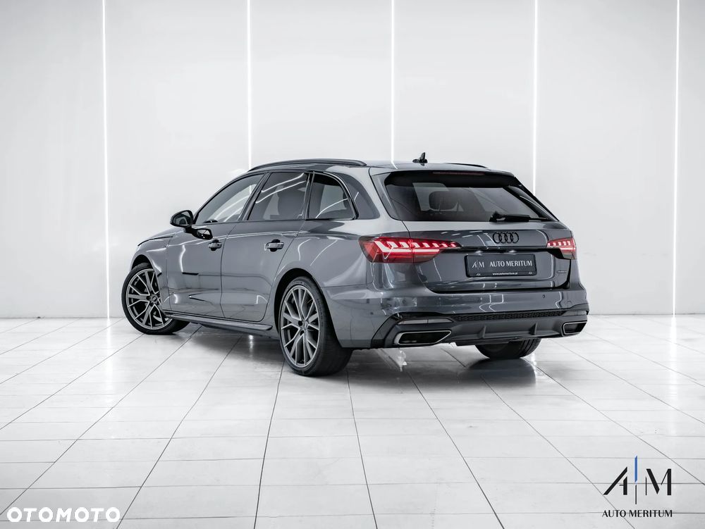 Audi A4 Avant 40 TDI quattro S tronic S line - 4