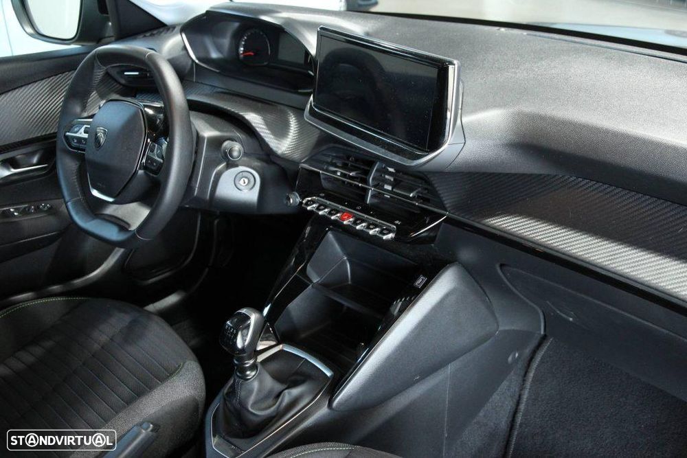 Peugeot 208 1.2 PureTech Active - 8